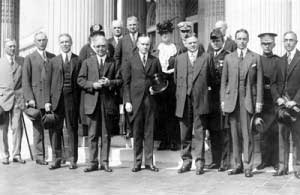 Lantern Press Image of the Day: Coolidge, Hoover and American Red Cross Photograph 1 Coolidge,_Hoover_and_American_Red_Cross